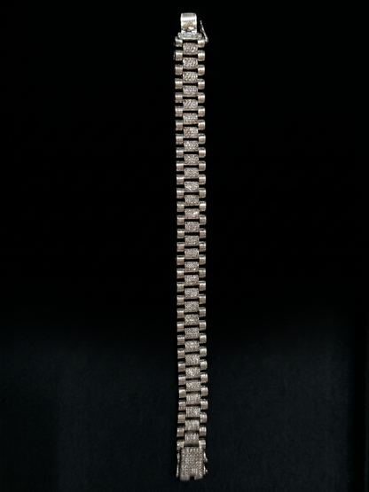 Classic Pavé-Link Chain Bracelet