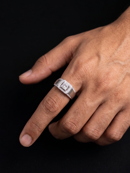 Halo Gra-Certified Moissanite Statement Ring