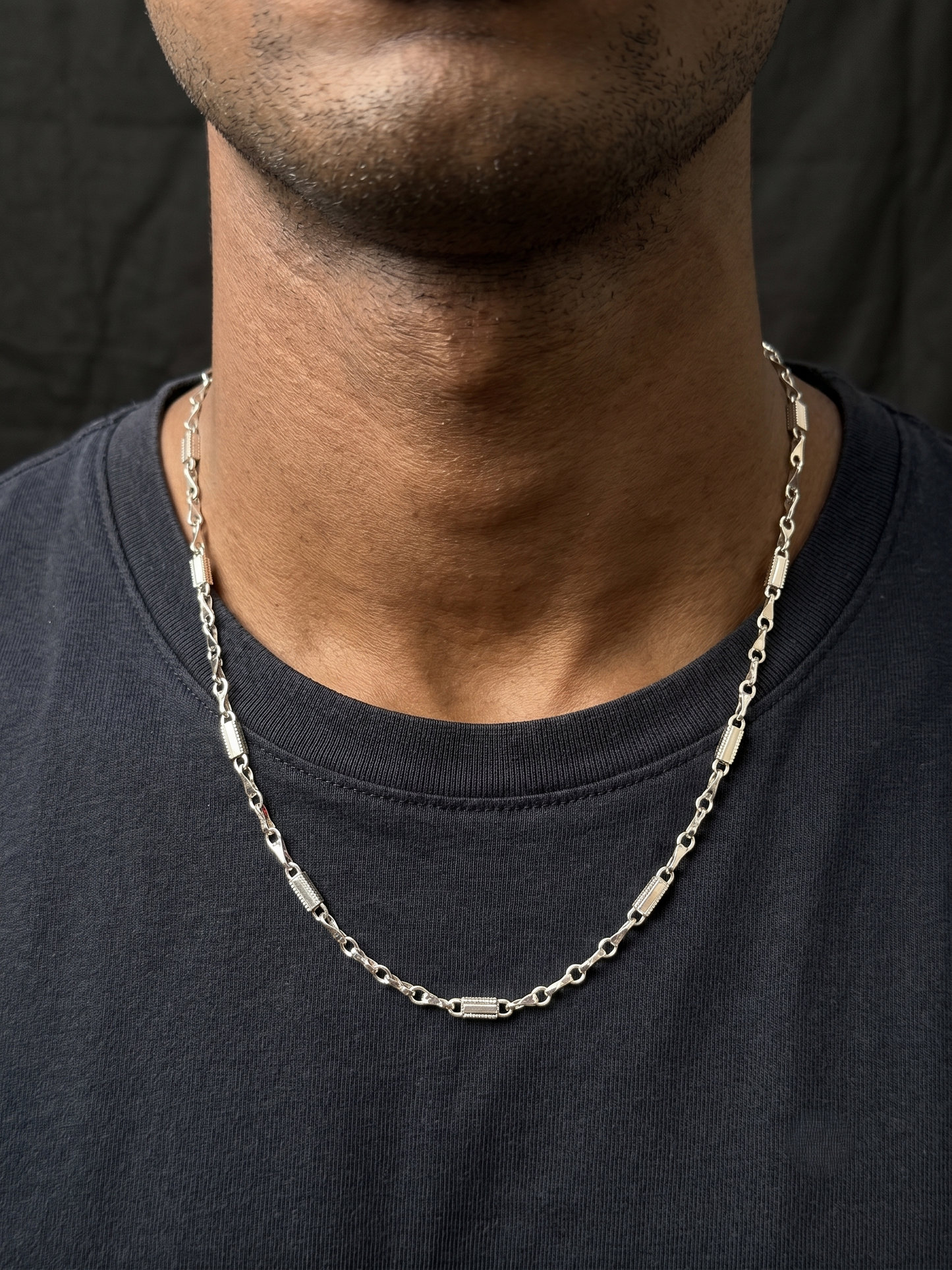 artisan detailed sterling silver link chain