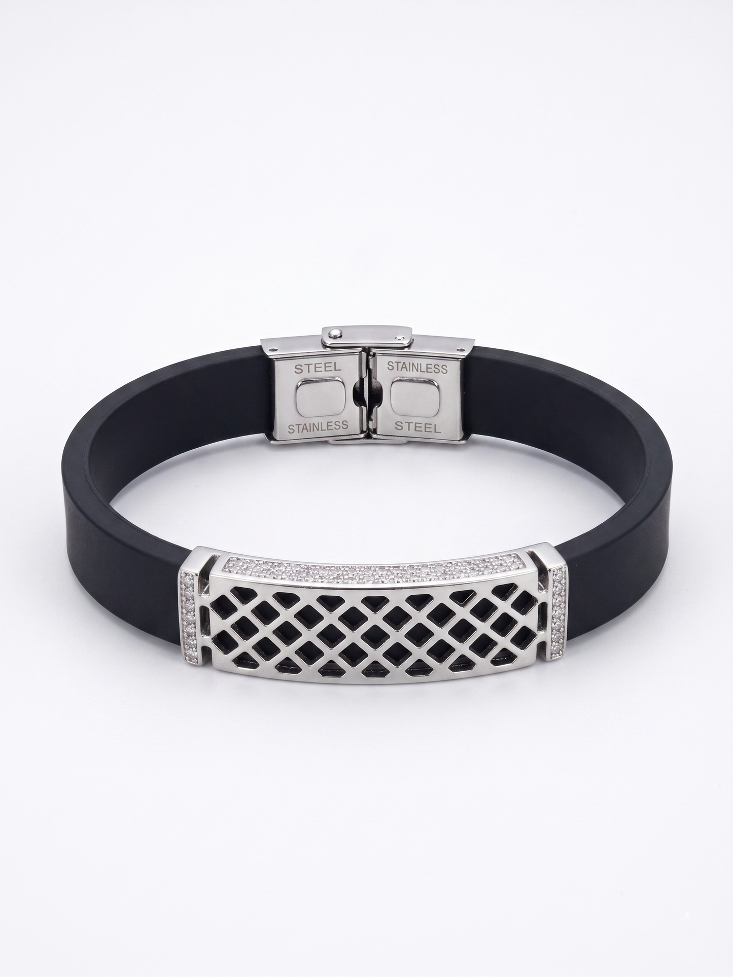 lattice-patterned pavé bar bracelet