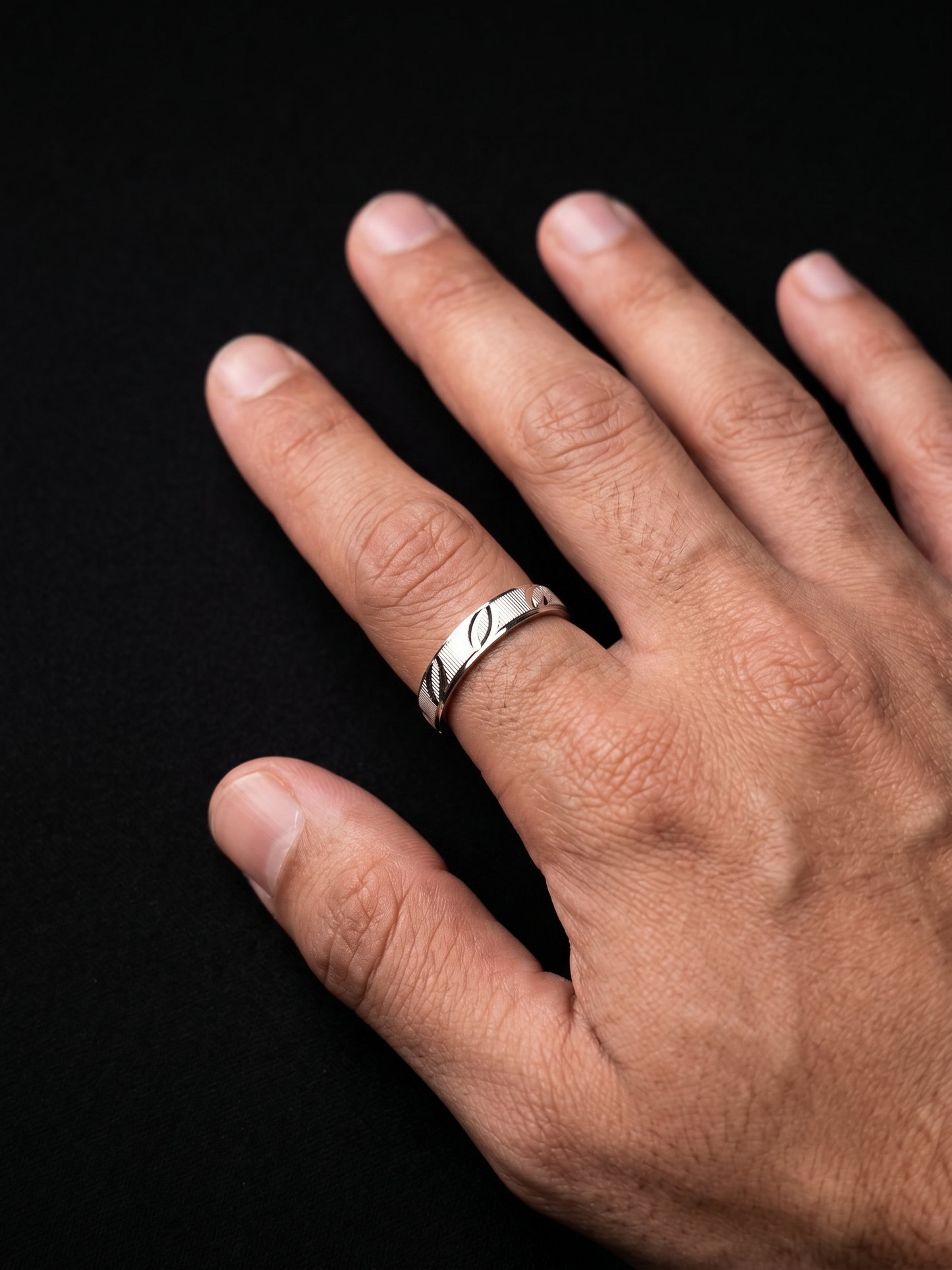 sleek dual-tone grooved sterling silver band