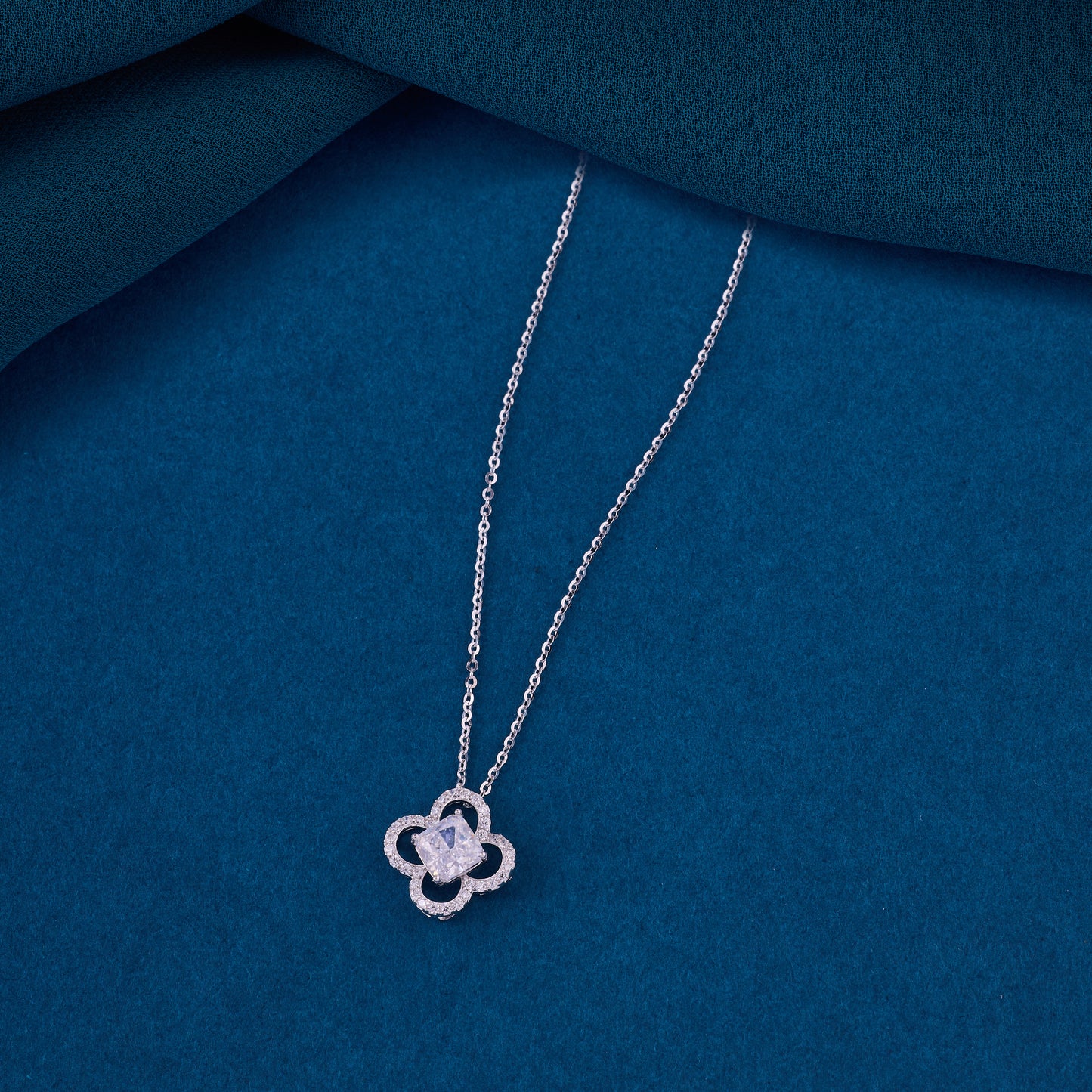 premium floral crystal halo pendant chain in 92.5 sterling silver