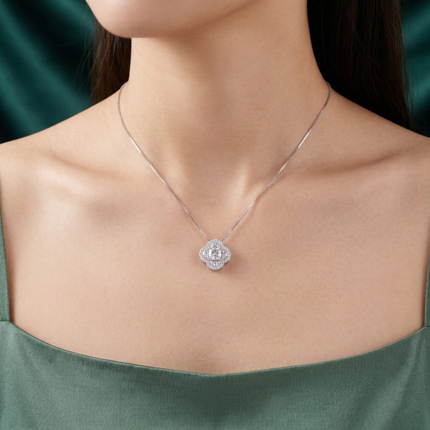 minimalist clover halo cz pendant necklace in 92.5 sterling silver