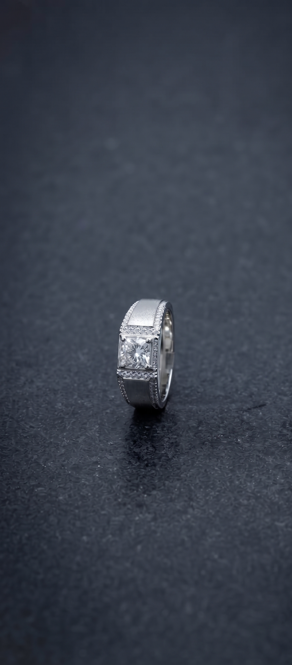 halo gra-certified moissanite statement ring
