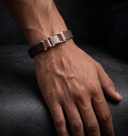 Elegant Rose Gold-Tone Lattice Bangle
