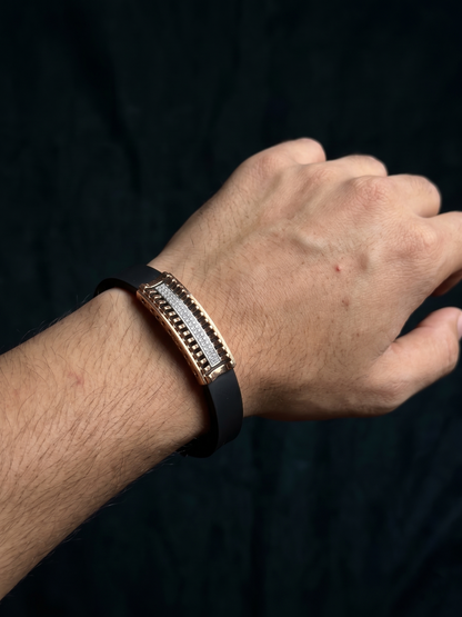 Modern Linear Pavé Bar Bracelet