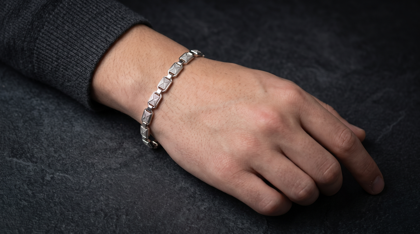 elegant geometric panel link bracelet