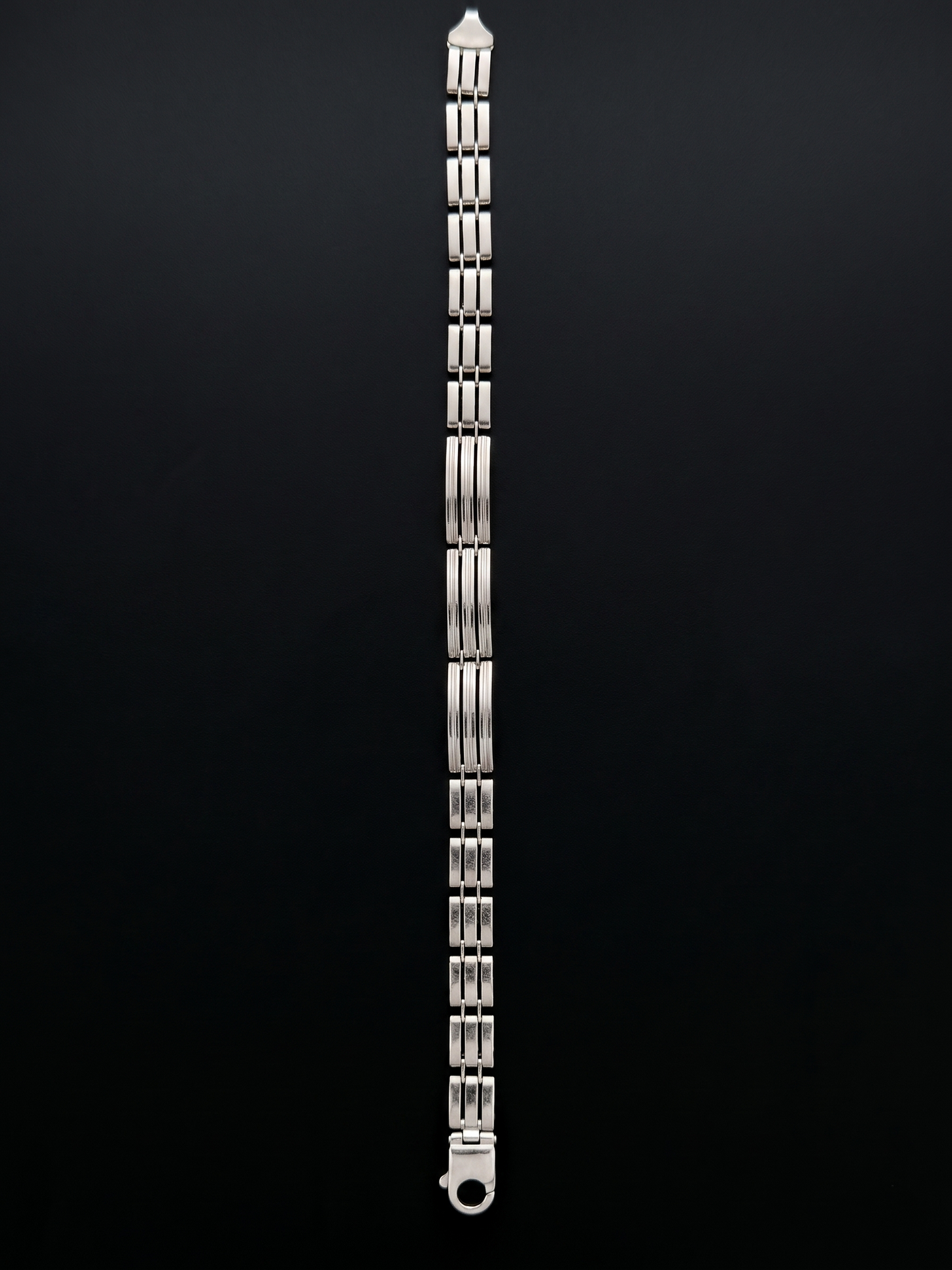 minimalist linear bar link bracelet
