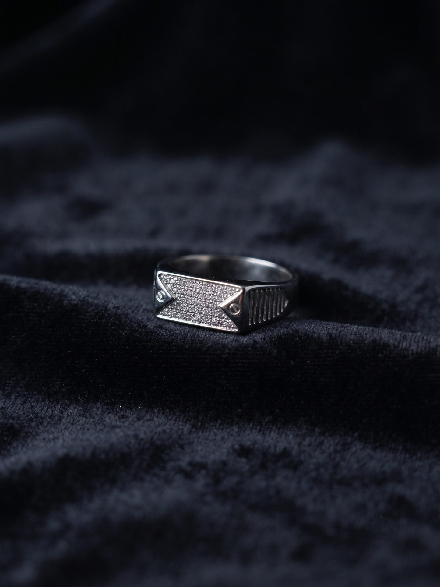 geometric pavé-encrusted sterling silver statement ring
