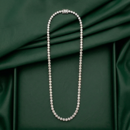 Elegant Classic Tennis Necklace in Pure 92.5 Sterling Silver with Brilliant Round-Cut Stones ✨