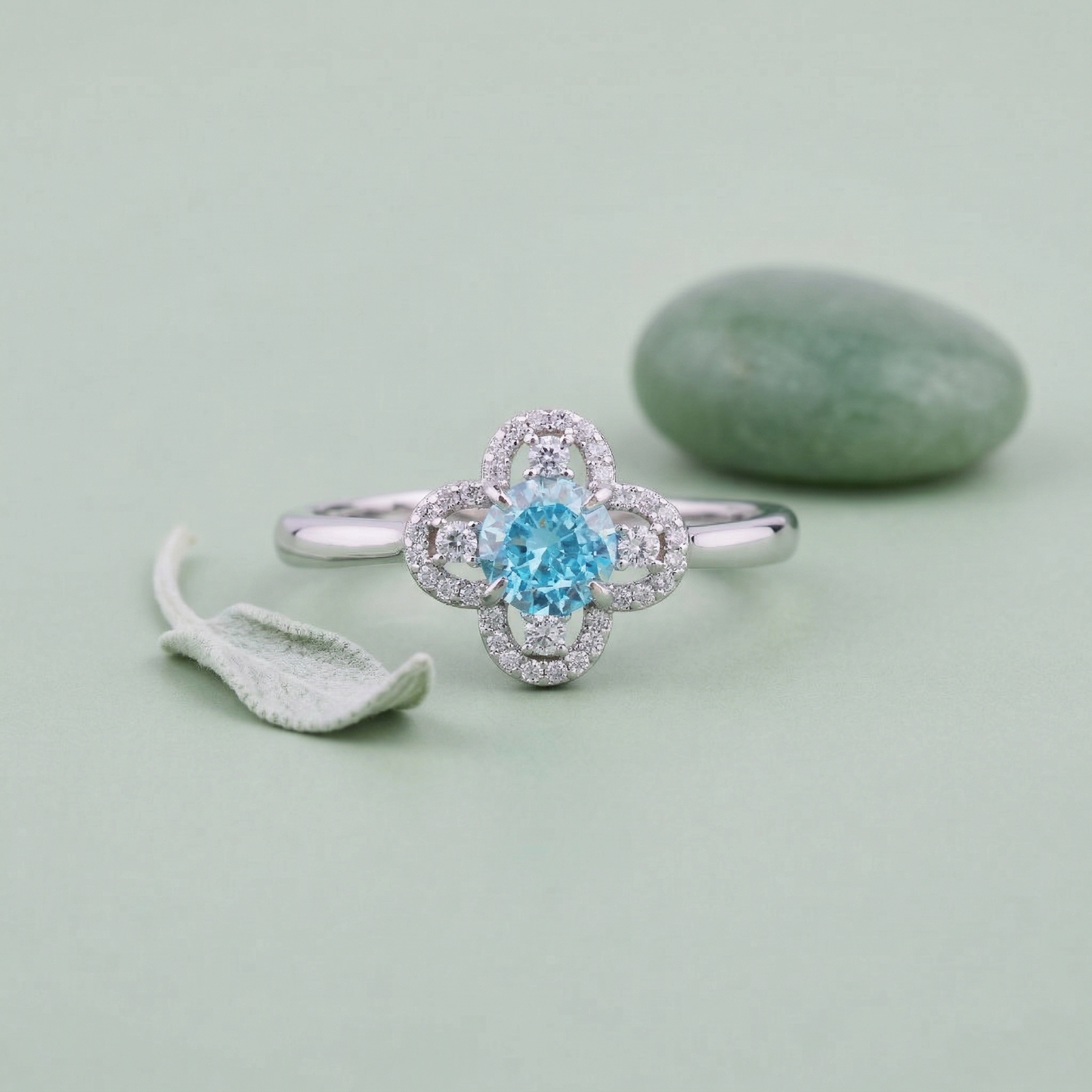 elegant clover halo solitaire ring in pure 92.5 sterling silver – adjustable size