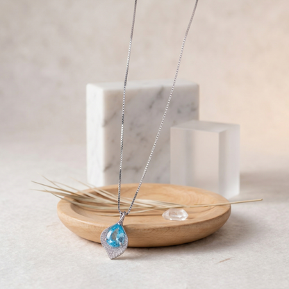 Classic Crystal Leaf Pendant Chain in 92.5 Sterling Silver