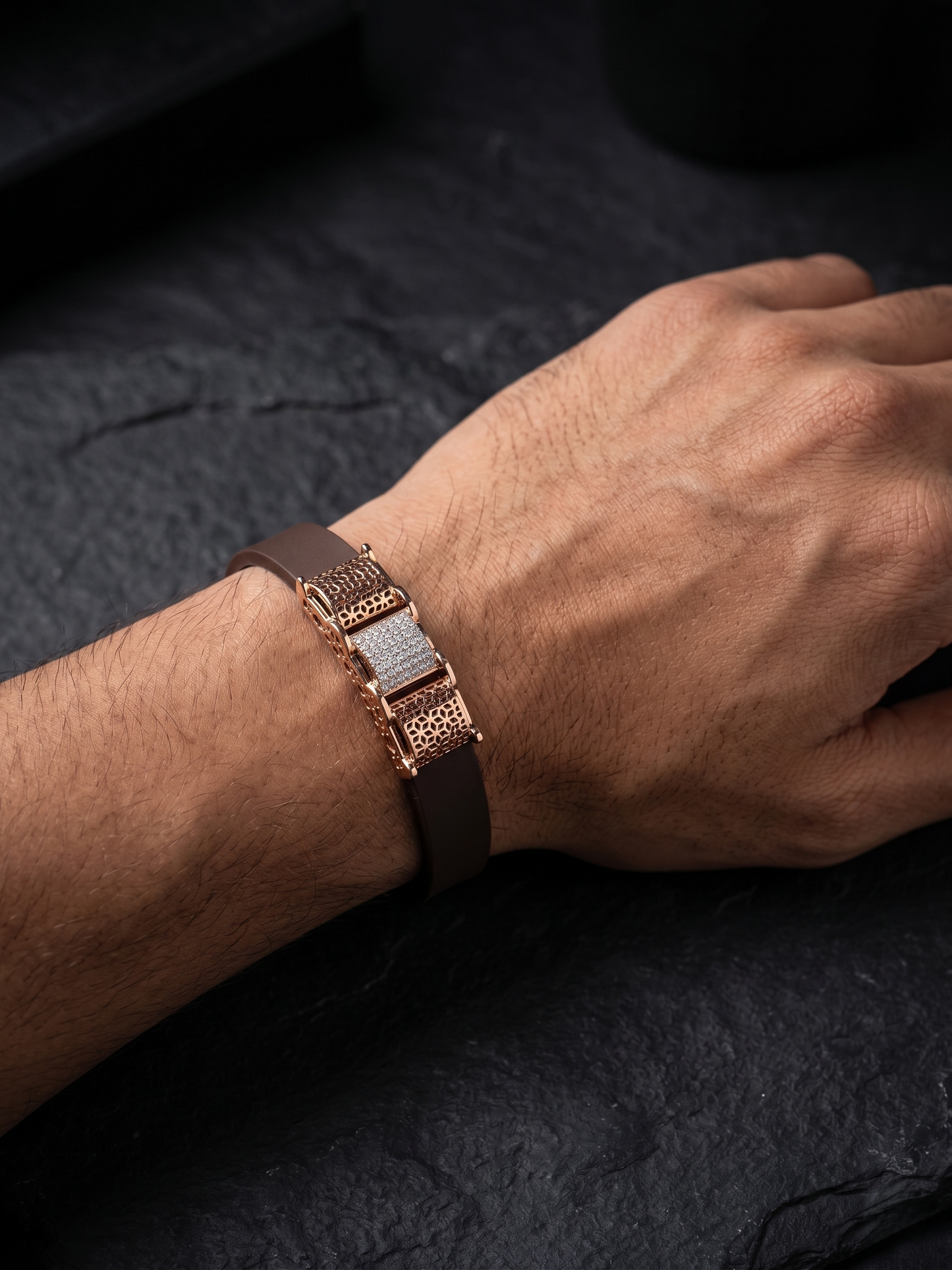 elegant rose gold-tone lattice bangle