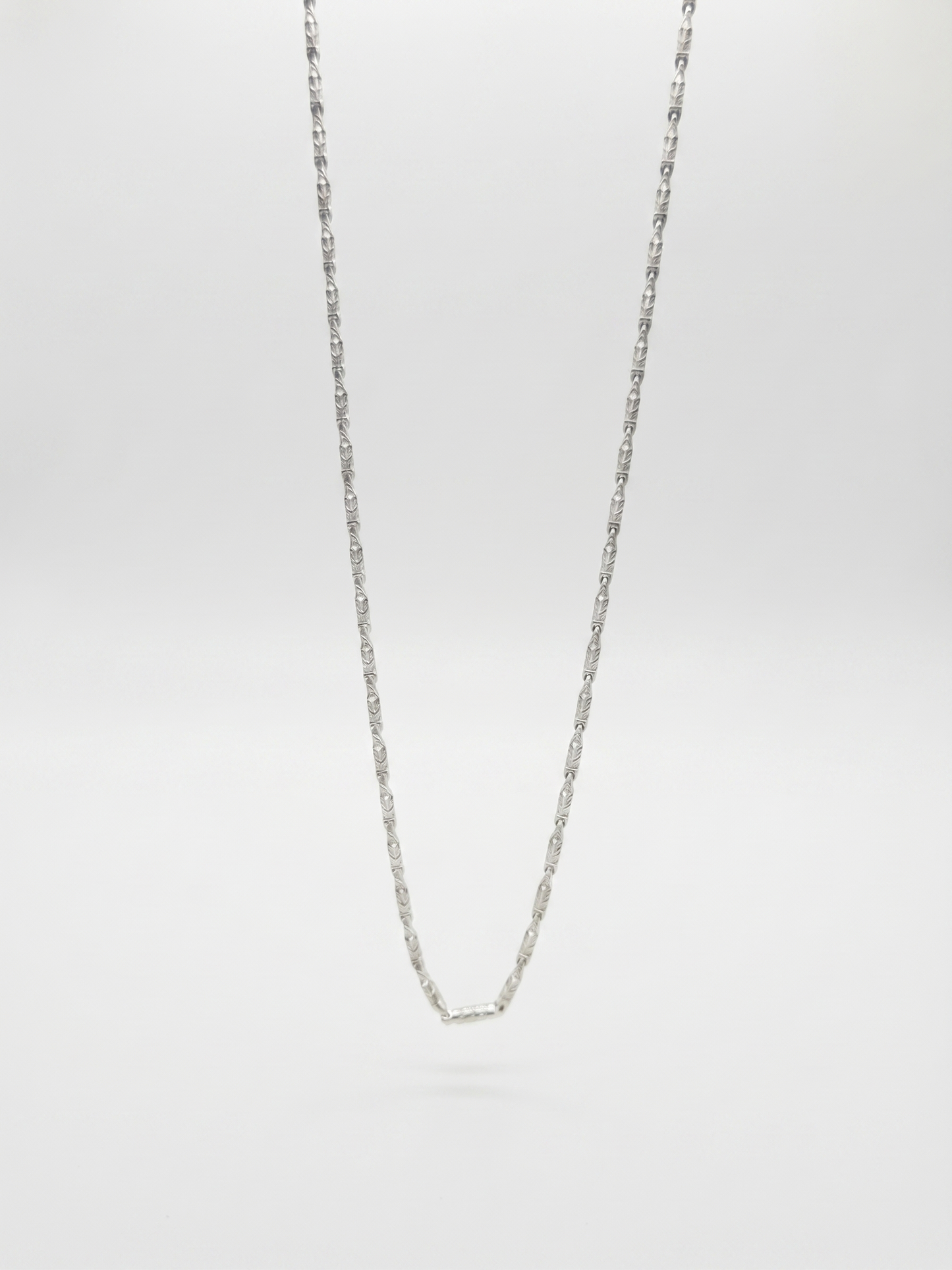 artisan etched sterling silver link chain