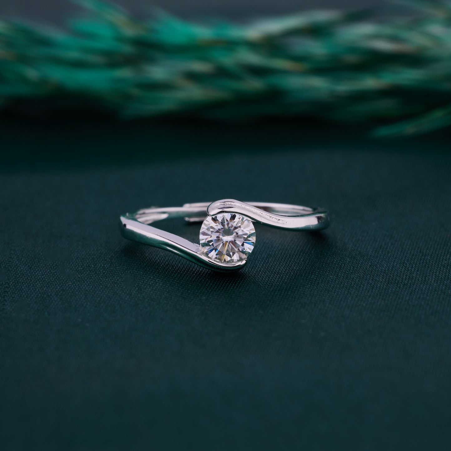 elegant wave design solitaire ring in pure 92.5 sterling silver – adjustable size