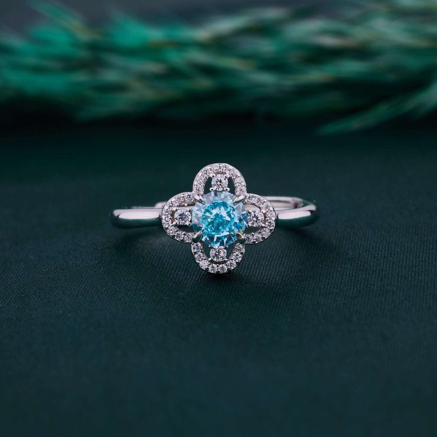 elegant clover halo solitaire ring in pure 92.5 sterling silver – adjustable size