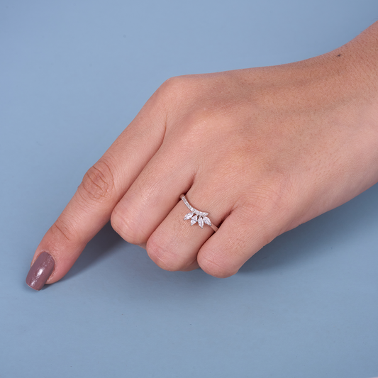 Elegant Marquise Leaf Design Ring in Pure 92.5 Sterling Silver – Adjustable Size