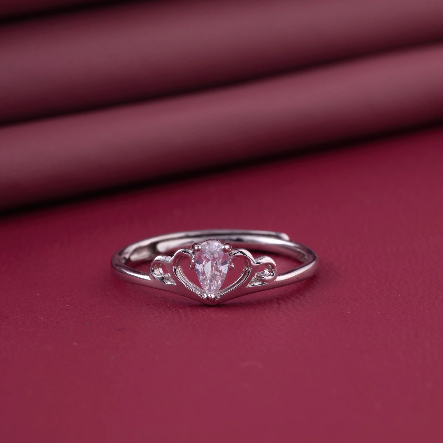 romantic heart design solitaire ring in pure 92.5 sterling silver – adjustable size