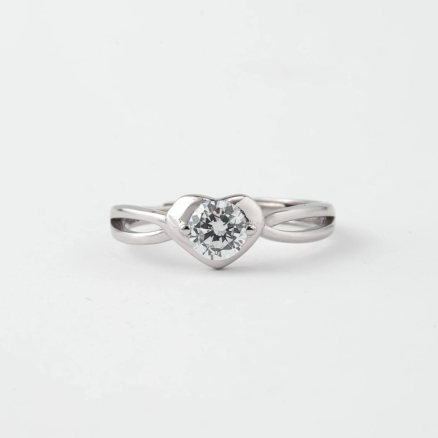 modern heart solitaire ring in pure 92.5 sterling silver – adjustable size